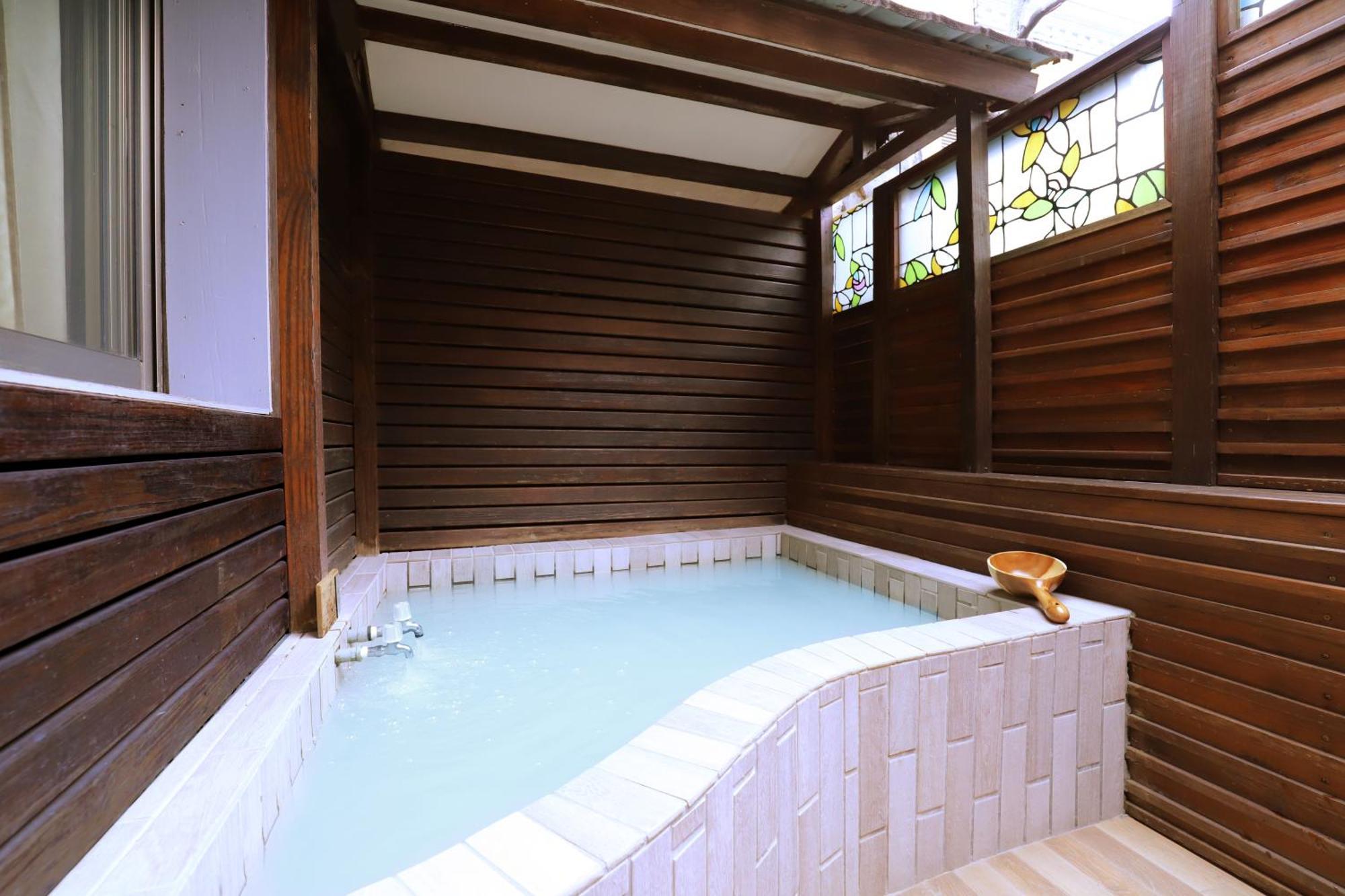 Phoenix Pavilion Hot Spring Hotel Taipei Exteriör bild